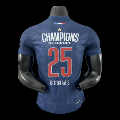 Paris SG Maillot Domicile 24/25 – Spécial LDC CHAMPIONS – Version Player (⭐)