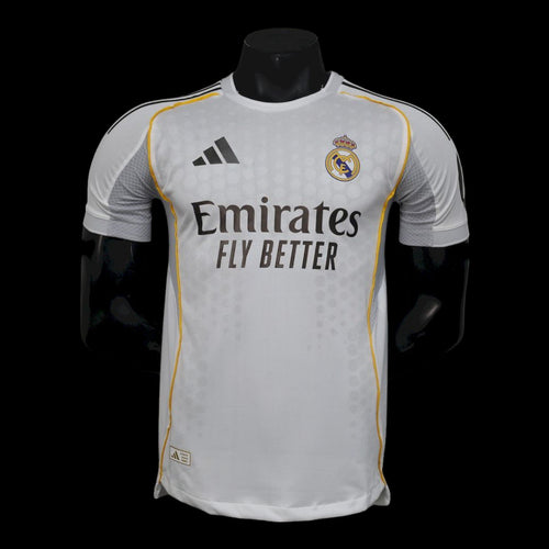 Real Madrid Maillot Domicile 25/26 – Version Player